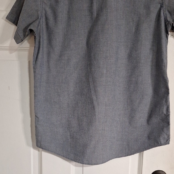 RVCA Men's Gray Short Sleeve Shirt - Picture 7 of 10